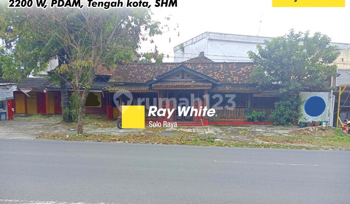 House for Sale on Jl. A Yani, Surakarta