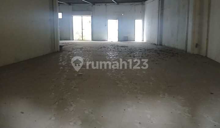 Premium Commercial Land in the Heart of the City, Along Main Road Jl. Urip Sumoharjo, Surakarta