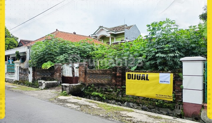Land for Sale in Cemani, Grogol