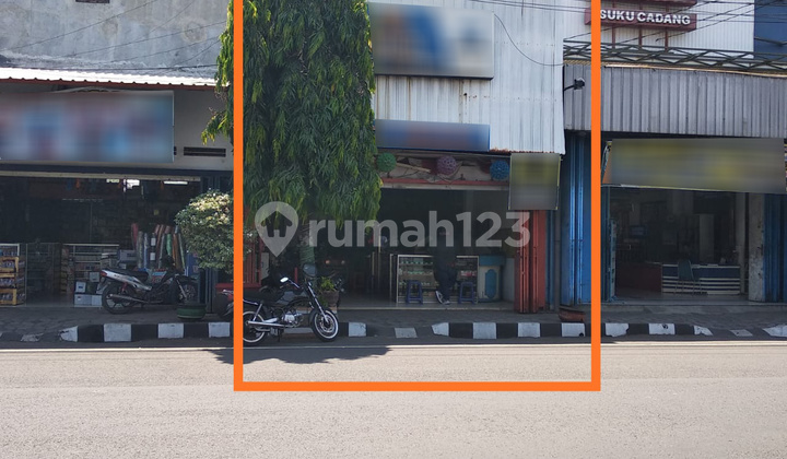 For Sale Shop House on Jl. A Yani Giripurwo, Wonogiri 2