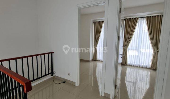 Dijual Murah Lagi Butuh Rumah Bagus 2 Lantai Graha Raya Bintaro  1