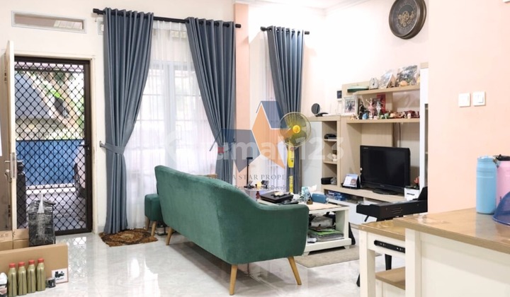 Depan Taman Lokasi Super Strategis, Siap Huni Cluster Graha Raya Bintaro