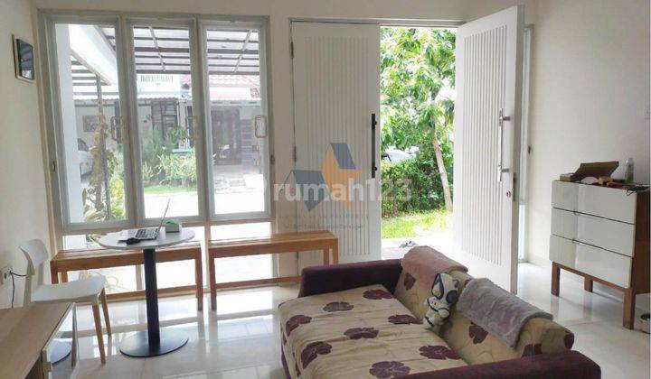 Dijual Cepat Rumah Cantik Siapp Huni 2,5lantai Alam Sutera 2