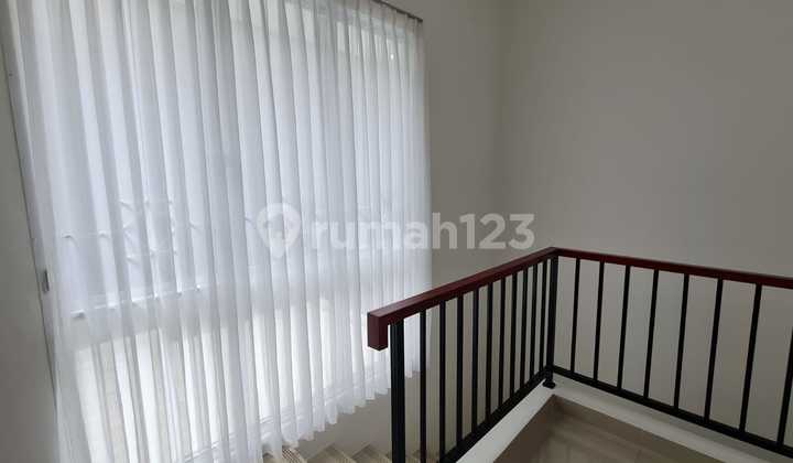 For Sale Cheap, Need a Nice 2-Story House in Graha Raya Bintaro 2