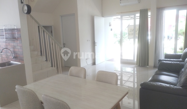 CHEAPEST Sale*Nice House Low Price 2 Floors Serpong Lagoon South Tangerang 2