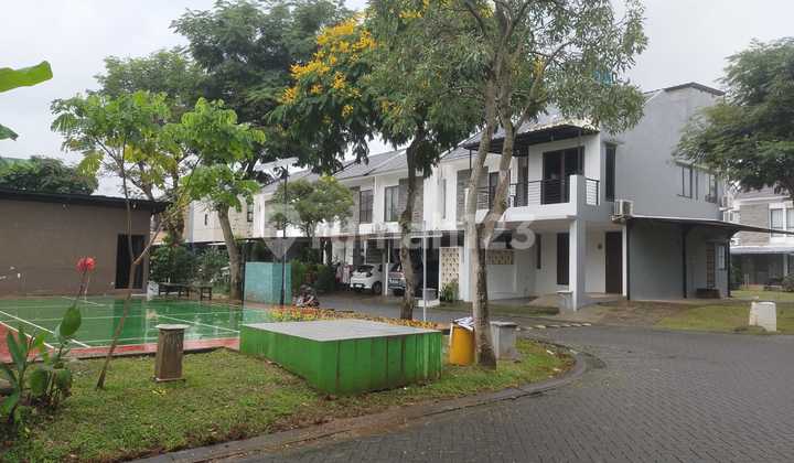 Murah *Bu!!! Rumah Hook 2 Lantai Lingkungan Asri - Cluster Graha Raya Bintaro