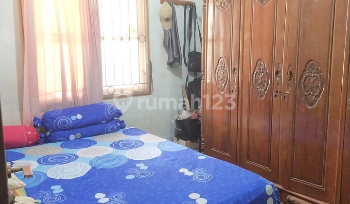 Murah Jual Cepat Depan Taman - Graha Raya Bintaro 2