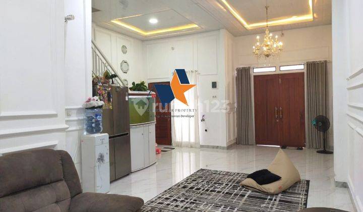 Rumah Cantik 2 Lantai Bagus Modern Graha Raya Bintaro  1