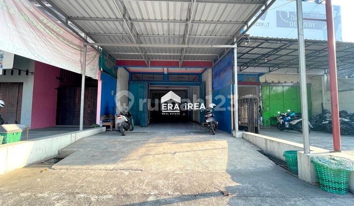 For Sale: House and Commercial Space in Suburban Ngemplak Boyolali