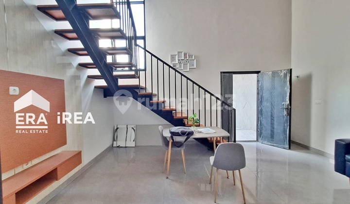 Dijual Rumah Baru 2 Lantai Dekat The Park Mall Solo Baru