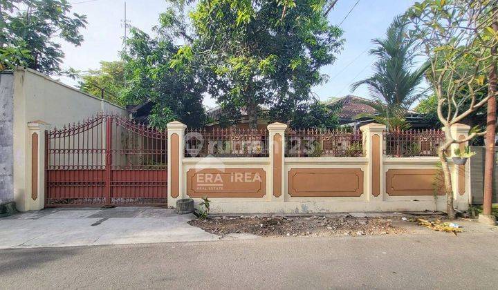 Rumah di Solo Manahan Area Stadion Dijual 1