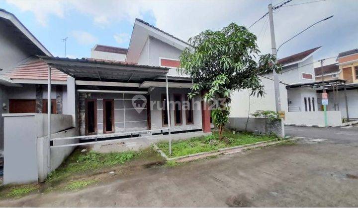 Jual Rumah Murah Bagus Di Karangmalang, Sragen 1