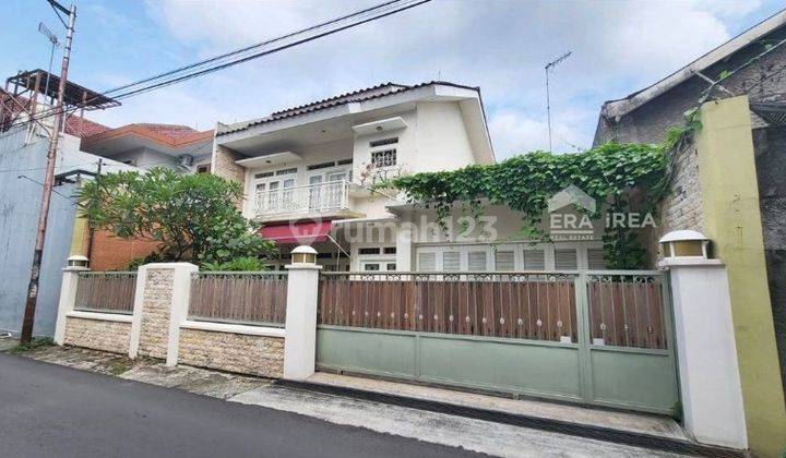Sewa Rumah Mewah Furnish Solo Kota di Purwosari, Laweyan, Manahan 1