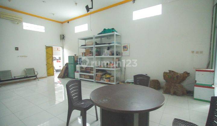 Jual Rumah Bagus 8 Kamar di Pajang, Laweyan, Solo 5