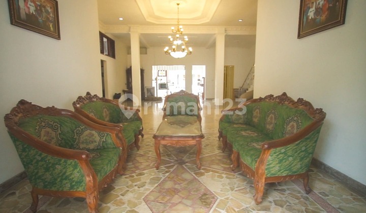 Jual Rumah Bagus 8 Kamar di Pajang, Laweyan, Solo 11