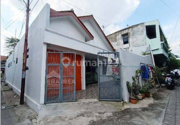 Jual Rumah Hook Murah Dekat Mall di Purwosari, Laweyan Solo Kota 1
