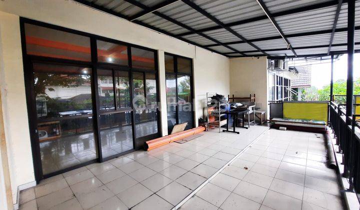 Jual Ruang Usaha 2,5 Lantai Dekat Kampus Aub Nusukan Solo 2