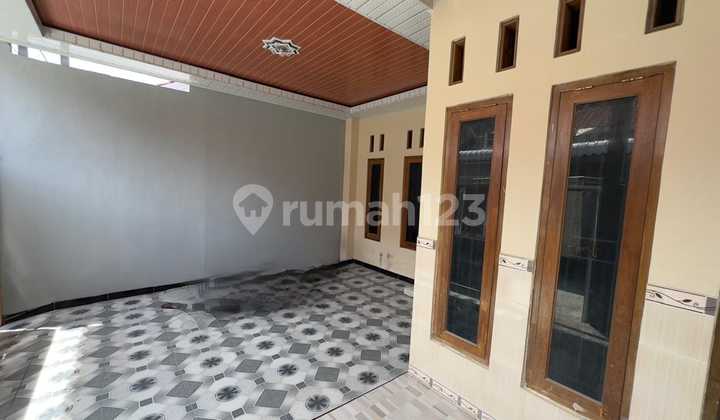 Dijual Rumah Bagus 2 Lantai Solo Dekat Rsud Fatmawati 2