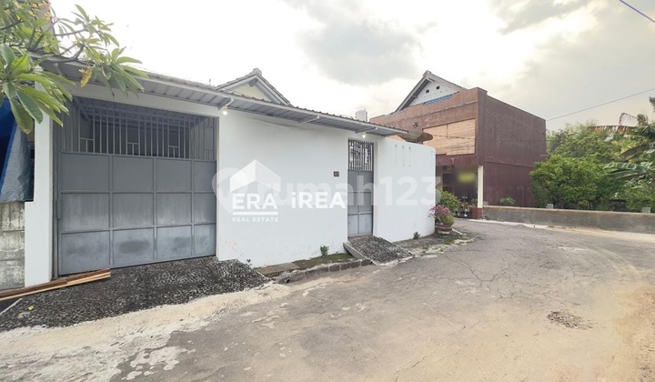 Disewakan Rumah Murah Dekat Pusat Bisnis Solo Baru Disewakan Rumah Murah Dekat Pusat Bisnis Solo Baru