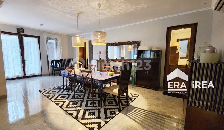 Luxury Fully Furnished House in Central Solo City Near Solo Square Mall