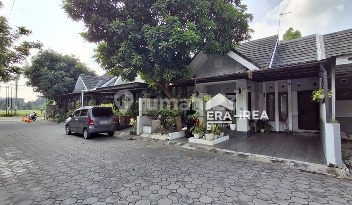 Rumah Murah Cluster di Colomadu Solo Barat Dekat Kampus UMS