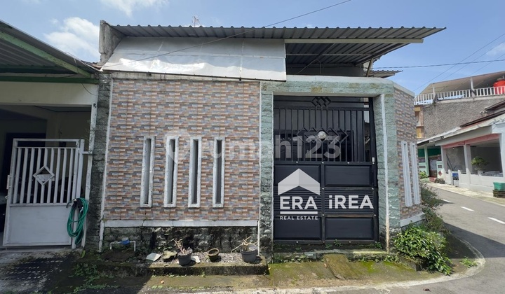 For Sale 2-Story House in Solo Near Kusuma Husada University