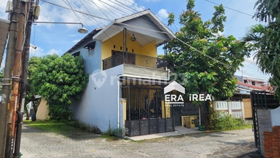 Dijual Rumah Hook 2 Lantai Solo Colomadu Dekat Stadion Manahan