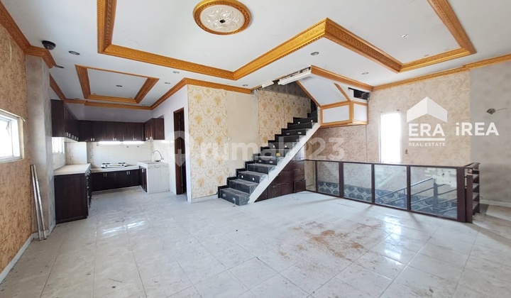 Rumah Dan Ruang Usaha 4 Lantai Dekat Masjid Al Aqsha 2