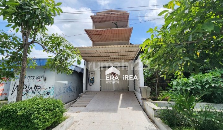 Ruko Bagus 3 Lantai di Solo Jebres Dekat Pasar Pucangsawit