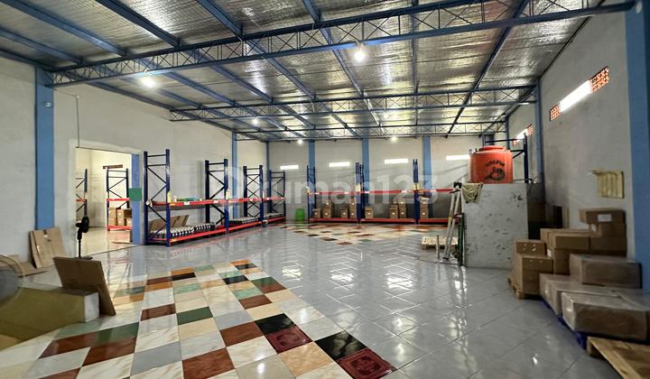 For Sale Nice 2-Story Warehouse in Solo Near Taman Jaya Wijaya For Sale Nice 2-Story Warehouse in Solo Near Taman Jaya Wijaya