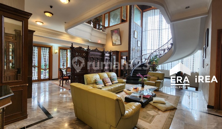 Rumah Mewah Semi Furnished 2 Lantai di Solo Area Pasar Karanggede Rumah Mewah Semi Furnished 2 Lantai di Solo Area Pasar Karanggede