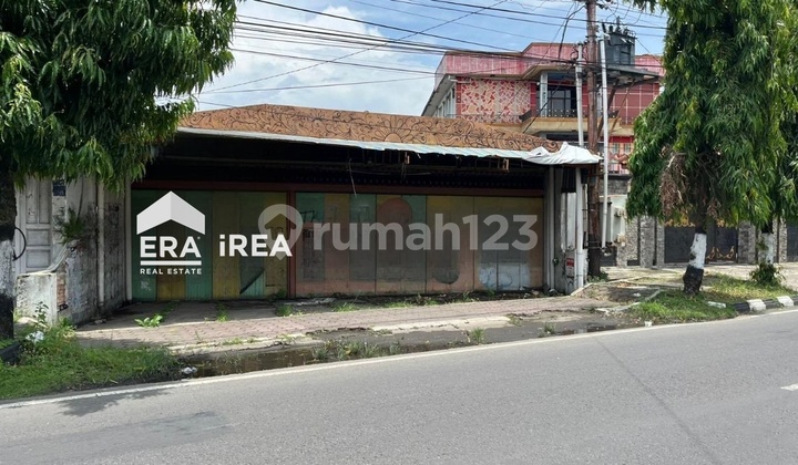 Dijual Tanah Bonus Bangunan Dekat Pusat Bisnis Solo Baru