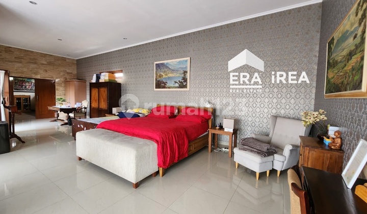 Modern Luxury House Near Indriati Solo Baru Hospital 2