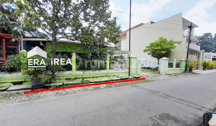 Land for Sale with Bonus Building in Solo City, Near DPRD