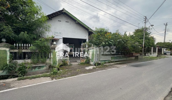 Land for Sale with Building Bonus in Solo Near Klodran Toll Gate