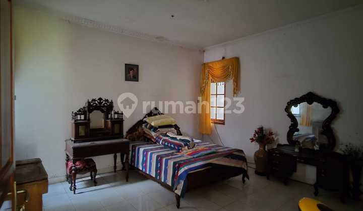 Strategic Residential or Commercial Space on Adi Sucipto Highway, Jajar, Laweyan, Solo. 2