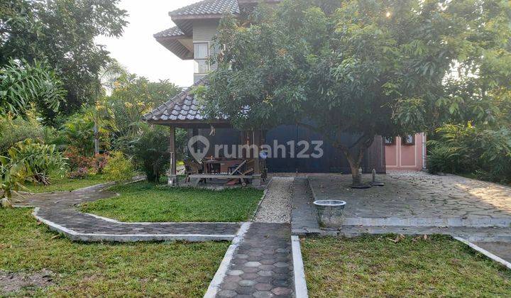 Rumah mewah asri suasana villa sepanjang hari di colomadu 2