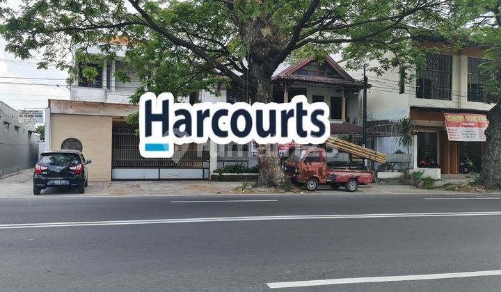 Rumah, ruko, atau ruang usaha strategis di jalan veteran solo