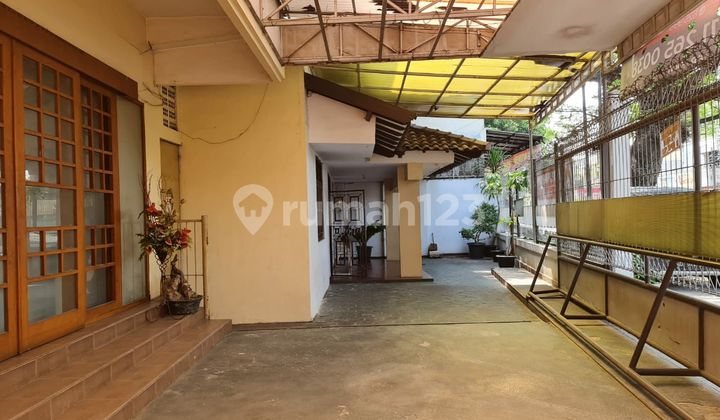 Rumah, ruko, atau ruang usaha strategis di jalan veteran solo 2