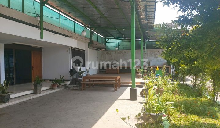 Rumah bagus masih layak pakai di jalan ahmad yani pabelan kartasura solo 2
