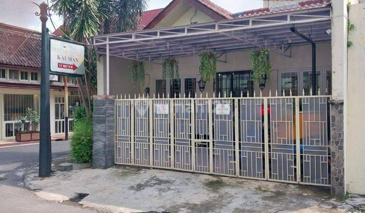 Ruang Usaha ex Showroom Batik di Kampung Batik Solo Dekat jalan slamet riyadi 1