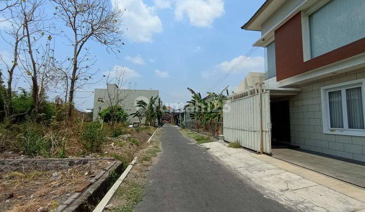 Rumah bagus 2lantai siap pakai dekat  luwes gentan solo. 1