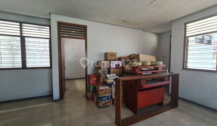 Rumah Hitung Tanah Dekat Pasar Gede Solo 2