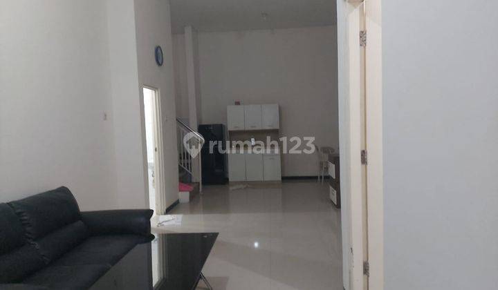 Rumah bagus siap huni di perum fajar indah solo 2