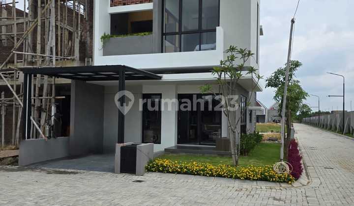 Rumah Baru Minimalis Modern dengan Konsep Smart Home, Lokasi Dekat Jalan Raya Baki Solo Baru. 2