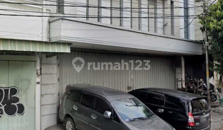 Ruko strategis pusat kota dekat jalan slamet riyadi solo 1
