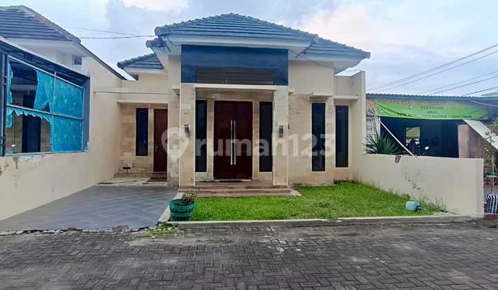 Rumah Bags Disewakan Dekat The Park / Pakuwon Mall Solo Baru 1