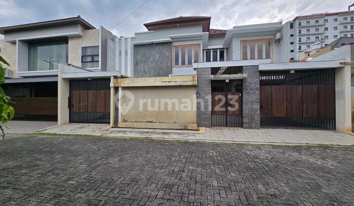 Rumah Mewah Modern Minimalis Di Cluster Elite Solo Baru 1