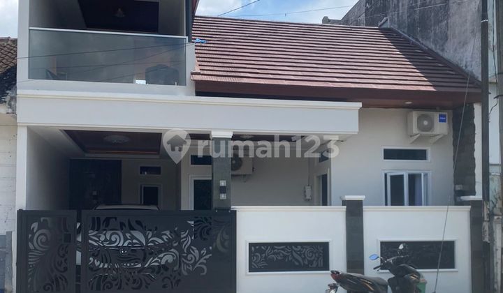 Dijual Rumah Siap Pakai1,5 Lantai di Colomadu, Gagak Sipat. Lokasi Nyaman dan Aman Huni. Dijual Rumah Siap Pakai1,5 Lantai di Colomadu, Gagak Sipat. Lokasi Nyaman dan Aman Huni.