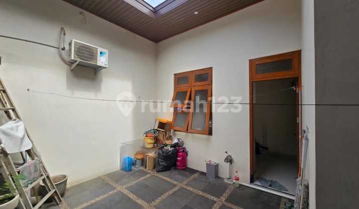 Luxury Fully Furnished House in Sumber Banjarsari Near Mojosongo Solo 2